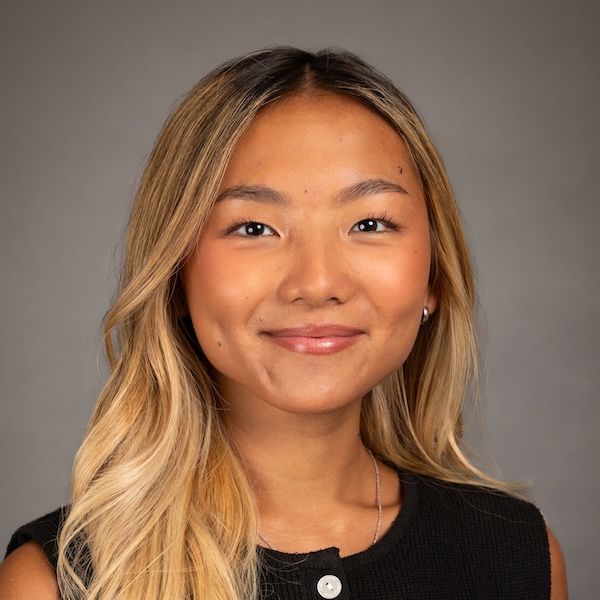 Headshot of Zena Dorris